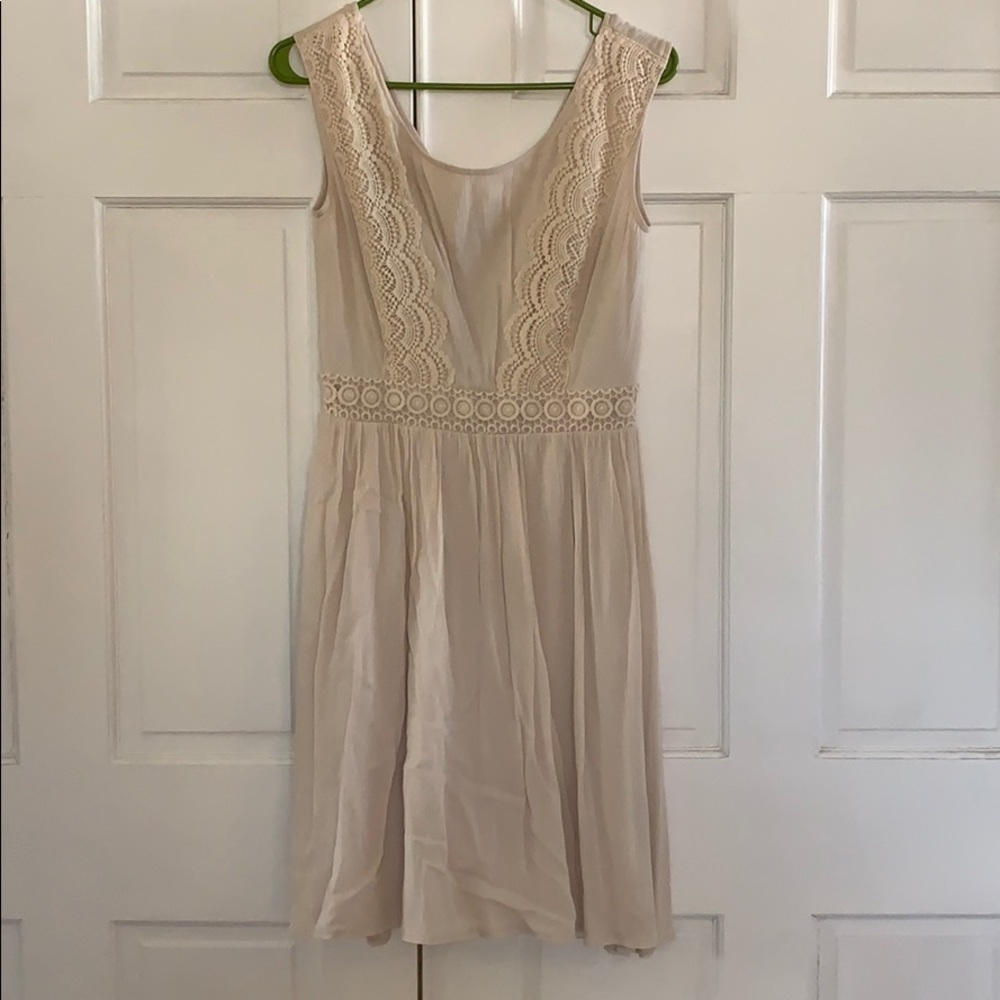 Lace trimmed dress S